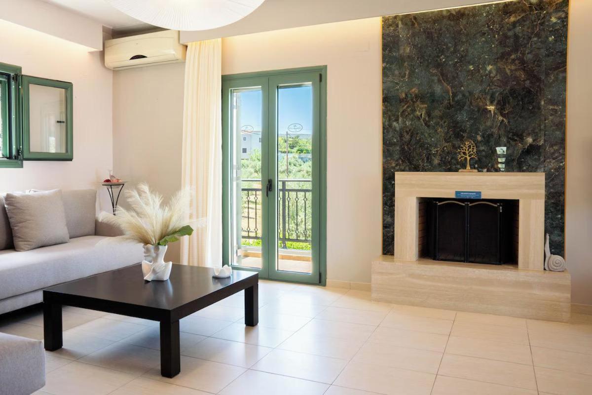 Loutra Villa Kyveli מראה חיצוני תמונה